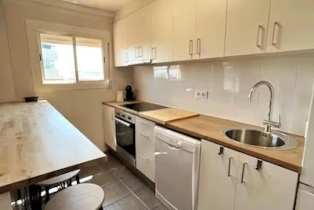 Apartments Bcn Central-Atico Sants Barcelona